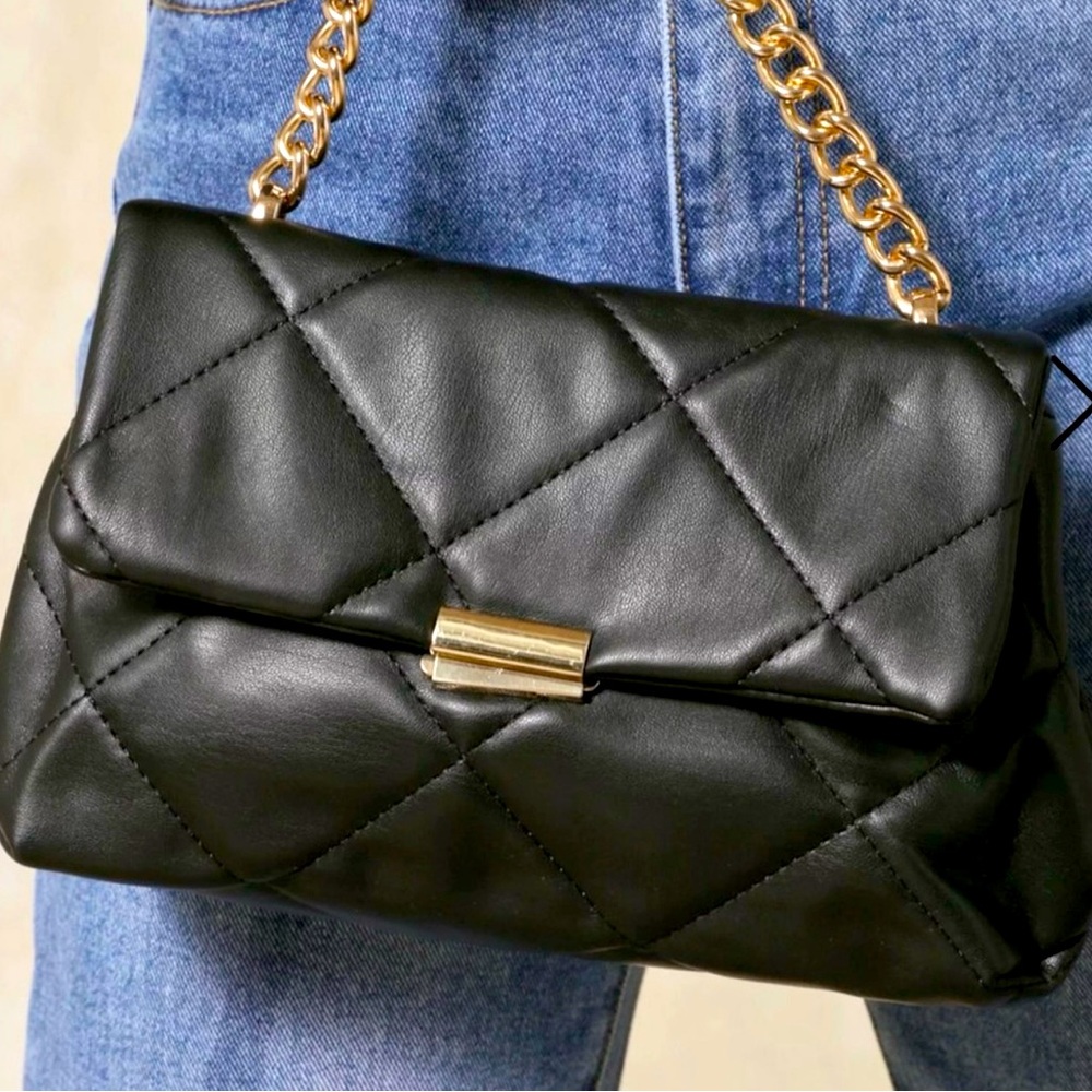 Black Quilted Hand Bag - Picture 9 of 14